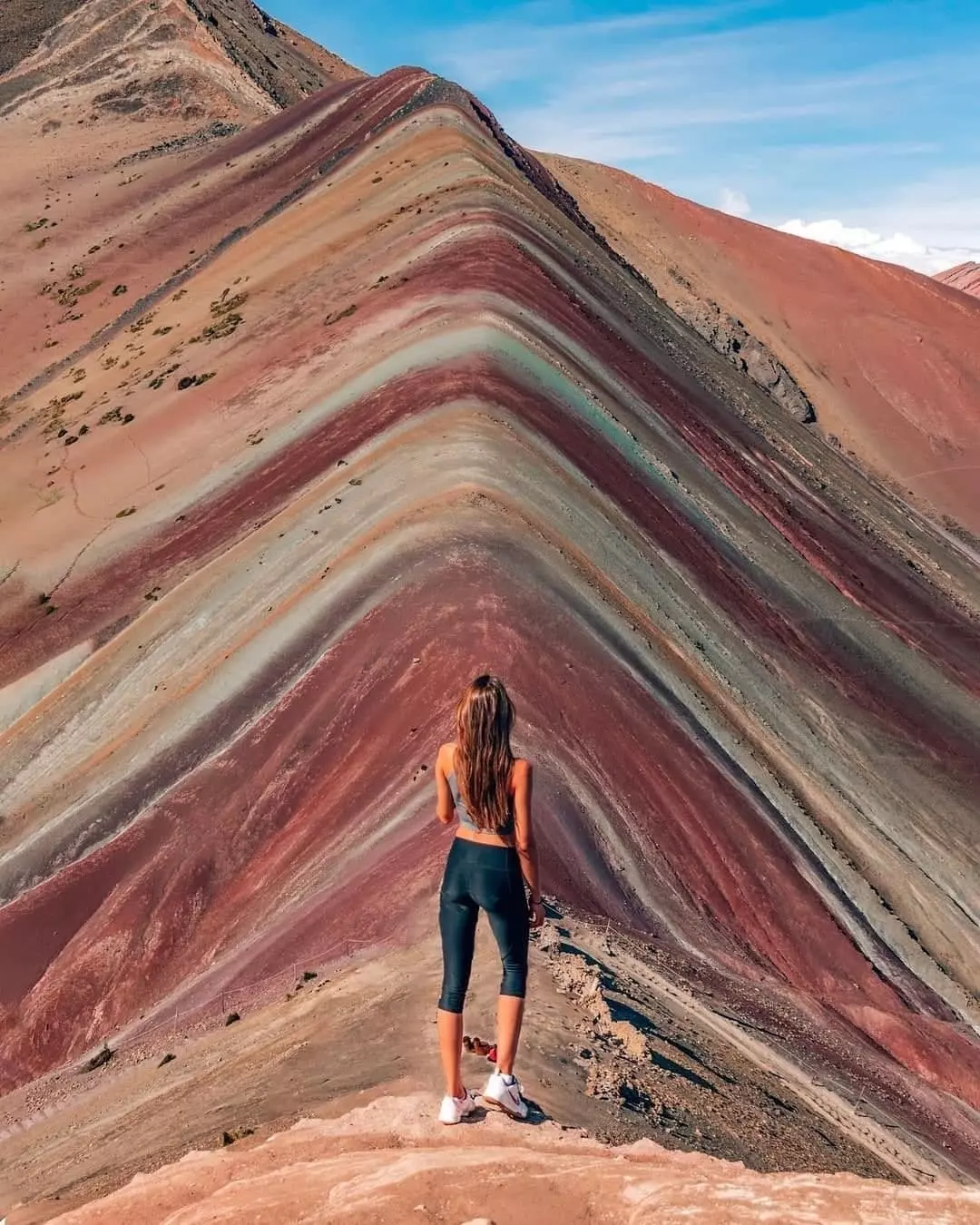 rainbowmountain_peru___B40WrXcJu_1___
